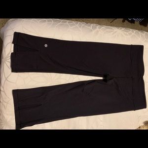 Crop Lululemon with flair backs